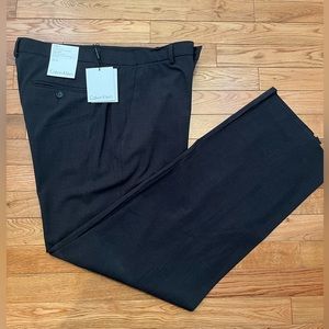 Brand new NWT Calvin Klein charcoal trousers / slacks size 33x32